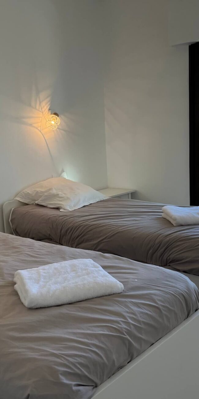 Chambre 2 lit simples - Appartement 1er étage - Résidence Leucate Plage