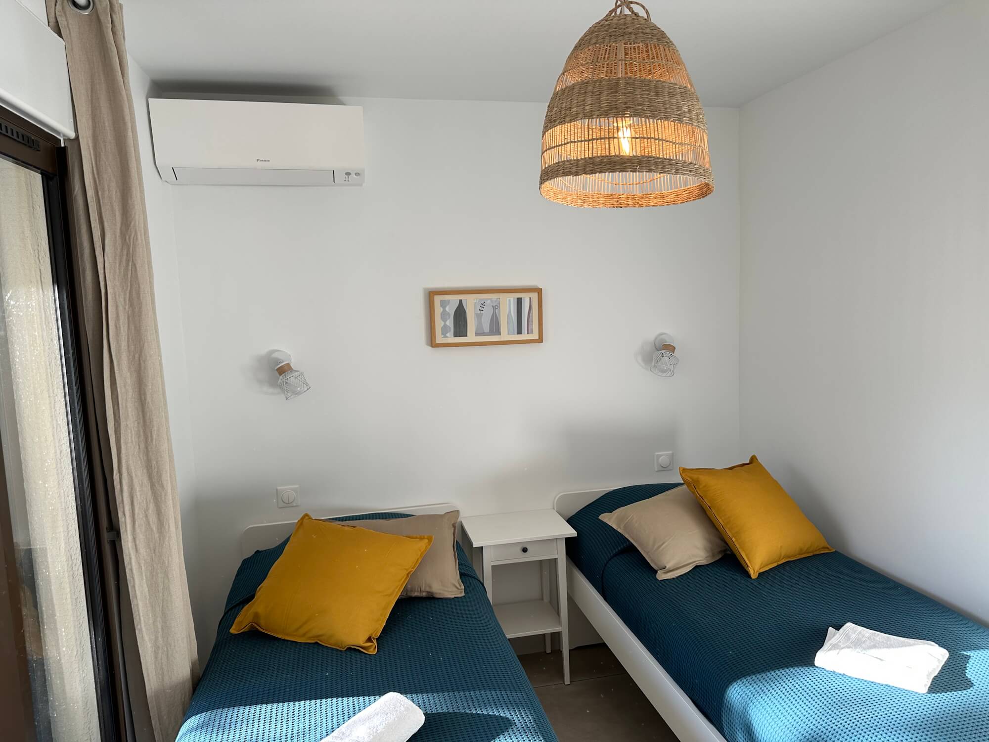 Chambre avec deux lits simples - Appartement RDC - Résidence Leucate Plage