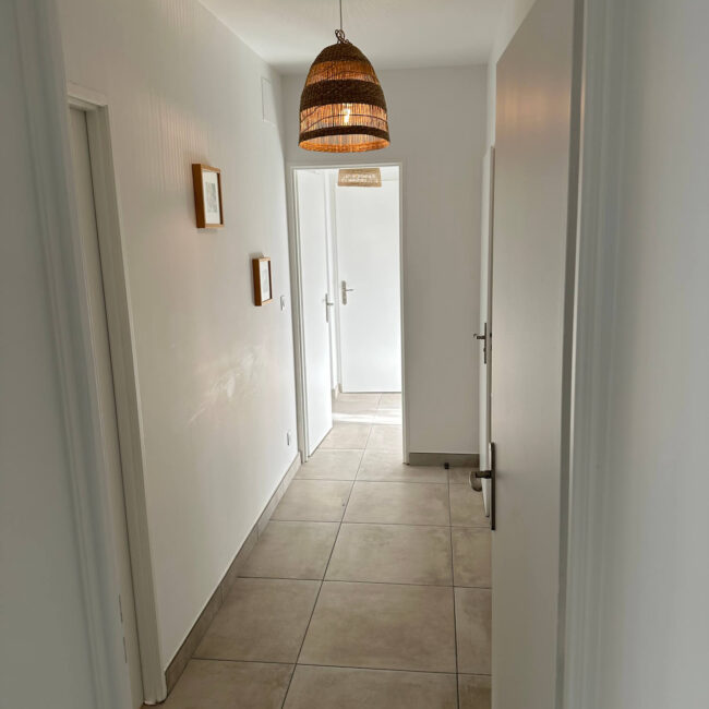 Couloir - Appartement RDC - Résidence Leucate Plage